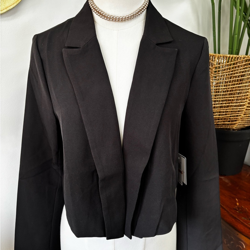 Laundry by Shelli Segal NWT Black Cropped Blazer Jacket S